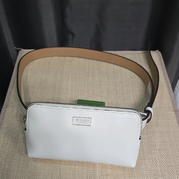 kate spade | Bags | Kate Spade Cream Belt Bag Lxl | Poshmark display picture 3